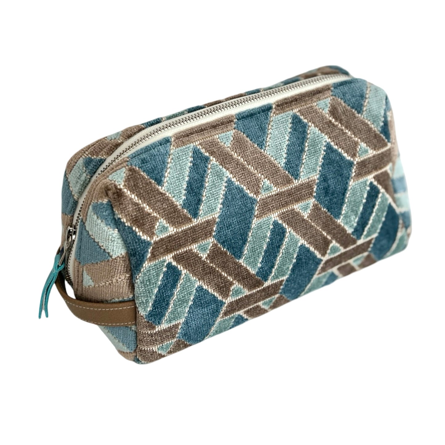 Welbeck Toiletry Bag