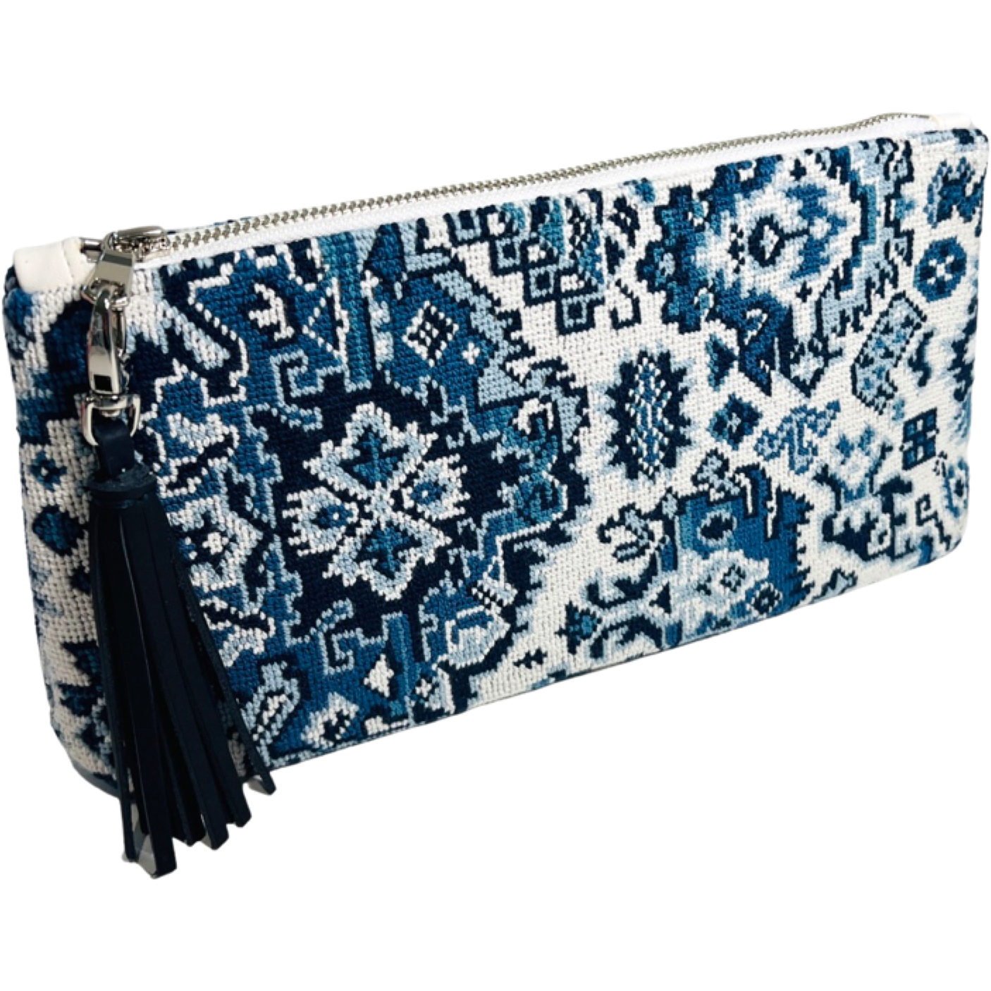 Blue Porcelain Needlepoint Purse – KEE Concept and Design